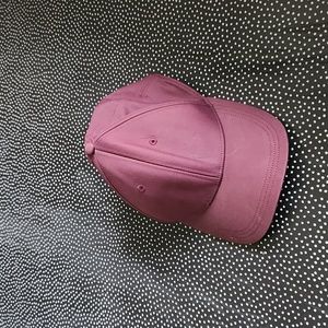 Lululemon hat